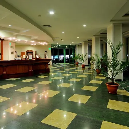 Caesars Palace Sluneční pobřeží