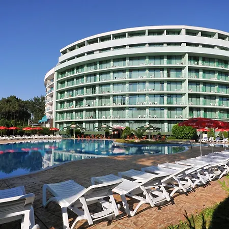 ホテル Caesars Palace サニービーチ