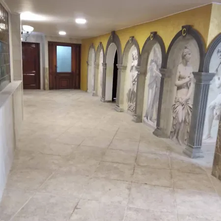Caesar Palace Ξενοδοχείο 4*