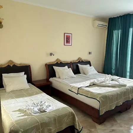 Caesars Palace サニービーチ